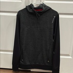 Reebok Charcoal and Black Pullover size small